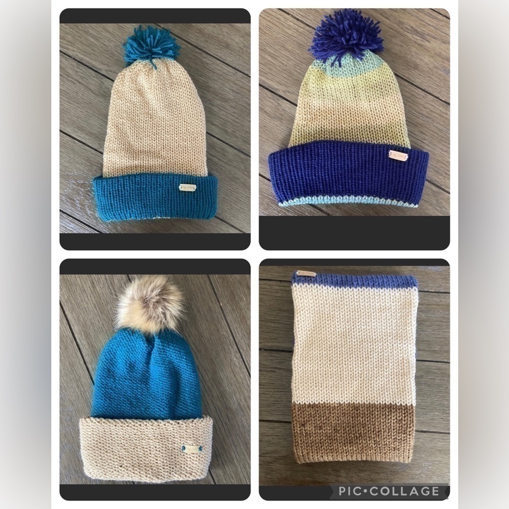 Natural cream & Blue Colorblock Knit Beanies with Pom and scarf NEW